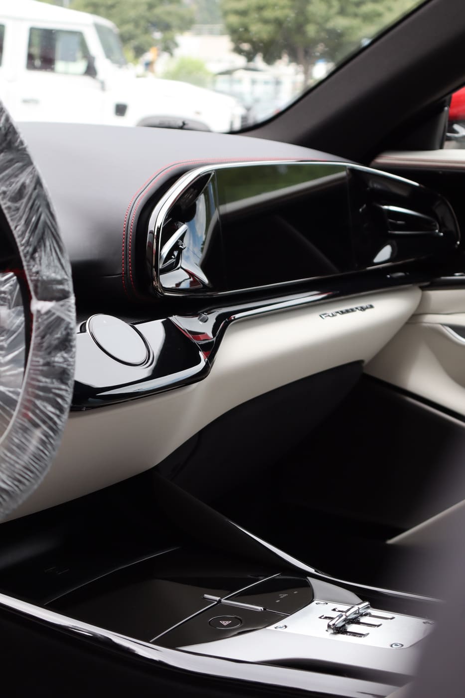 Ferrari Purosangue — Detailing Interno completo